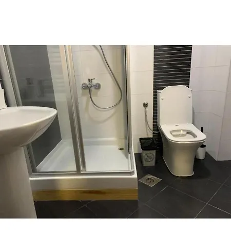 Joy Cafe&bakery Апартаменти *