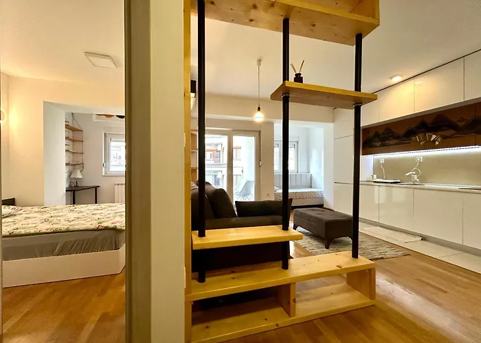 Joy Cafe&bakery * Скопье